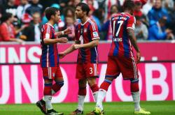 开云体育APP下载-看到这组关键词，我的思维首先进行了一场跨界联想—如何将德甲争冠战的俱乐部焦点，与比利时 vs 南非的国家队对决，巧妙地、唯一地融合在一起？