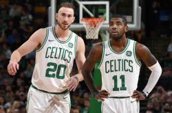 开云平台-矛盾螺旋，当传控足球吞噬铁血防线，戈麦斯如何成为这场宿命之夜的主宰者？