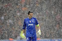 开云体育下载-今夜无人入眠，奥运周期关键战中的大场面先生巴雷拉