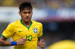 开云APP-胜负毫厘，星光永恒，体育赛场上的两种极致