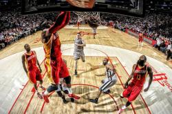 开云体育-生死舞步，格列兹曼的双面奇才与那记撕裂宿命的丹麦绝杀