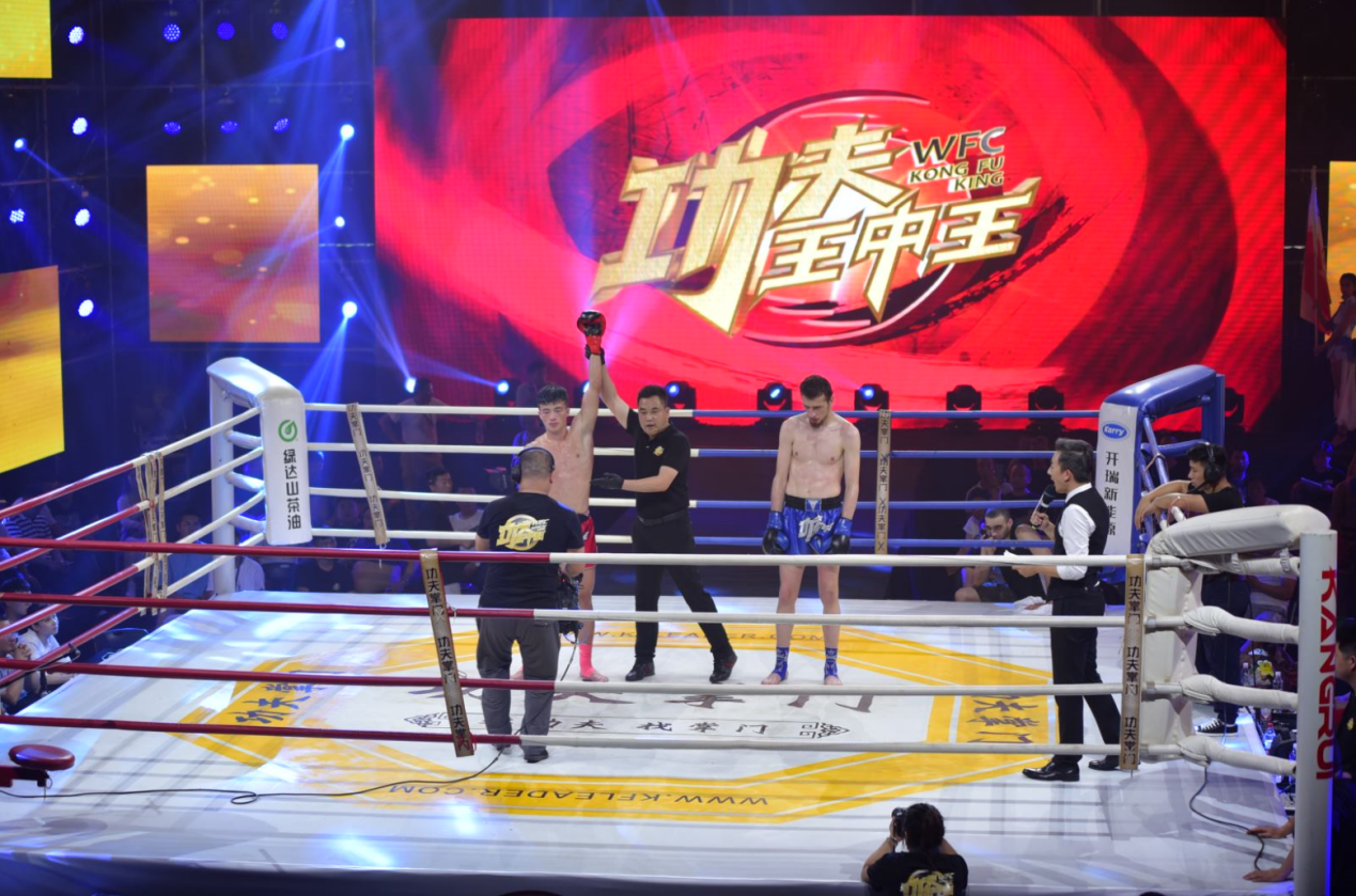 阿塞拜疆队员奋力拼搏,成功晋级下一轮 阿塞拜疆队员奋力拼搏,成功晋级下一轮