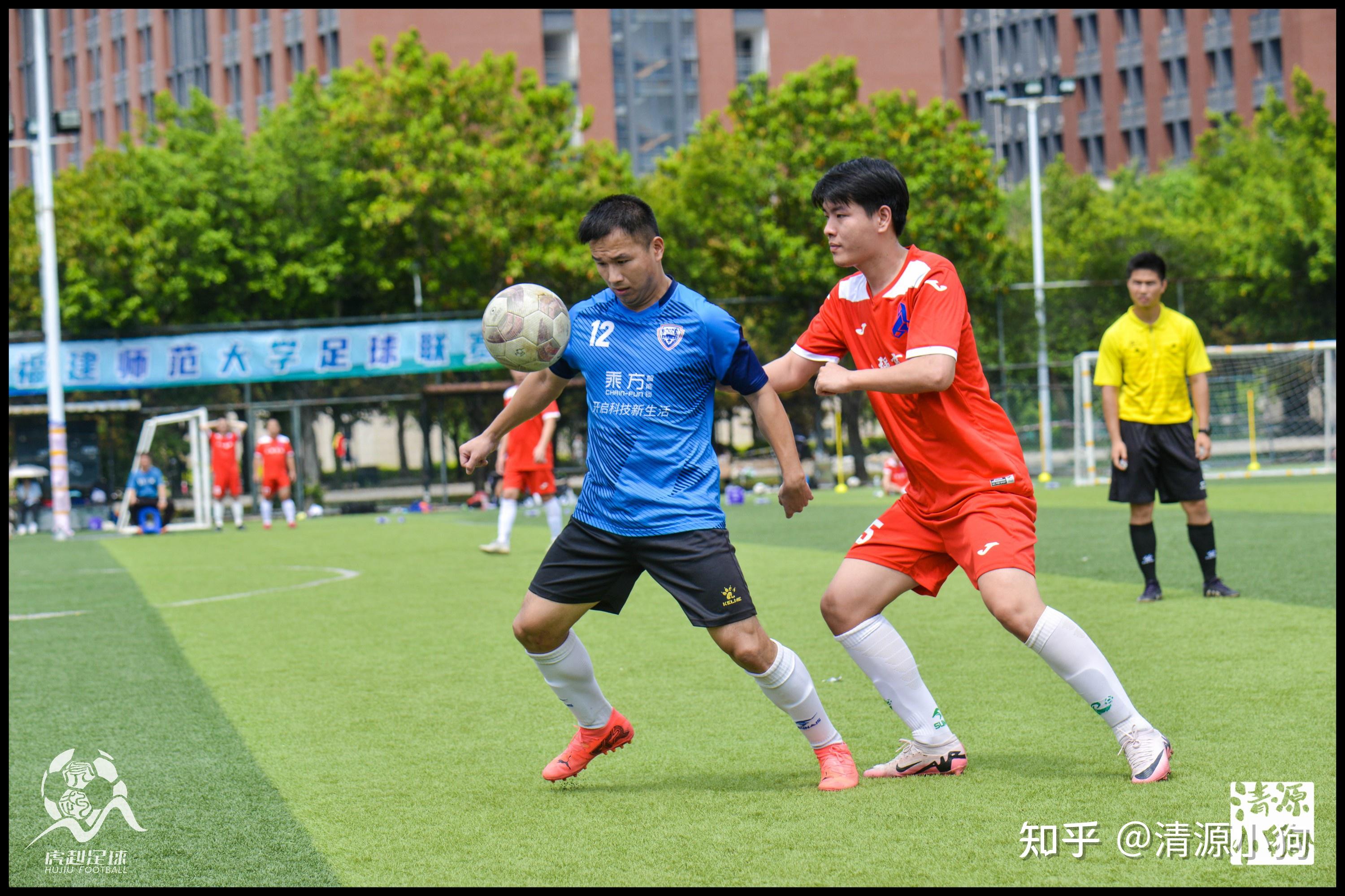 国内职业足球比赛场上掀起高潮，球队实力对决的简单介绍