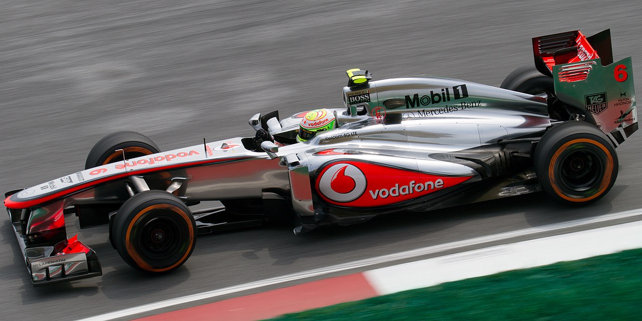 包含迈凯伦碾压红牛车队,佩雷兹惊艳四座的词条 包含迈凯伦碾压红牛车队,佩雷兹惊艳四座的词条